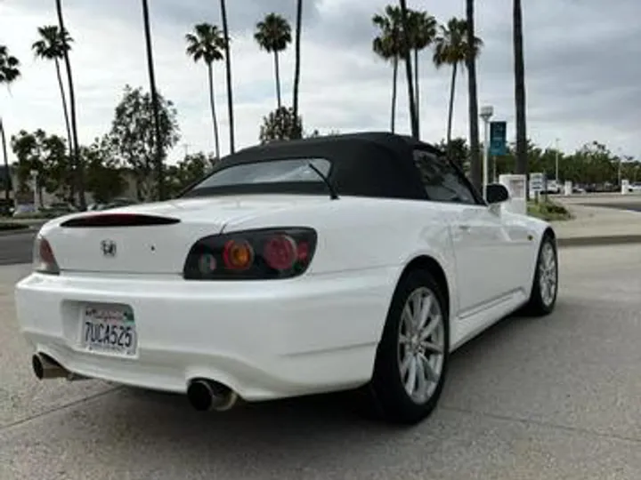 WHITE, 2006 HONDA S2000 Image 5