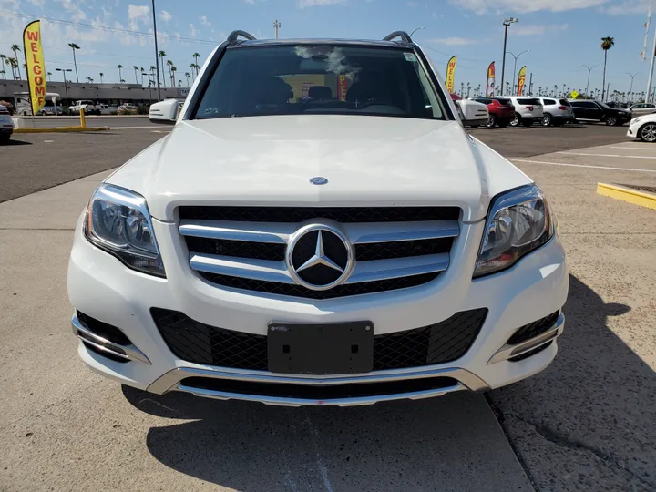 WHITE, 2014 MERCEDES-BENZ GLK-CLASS Image 8