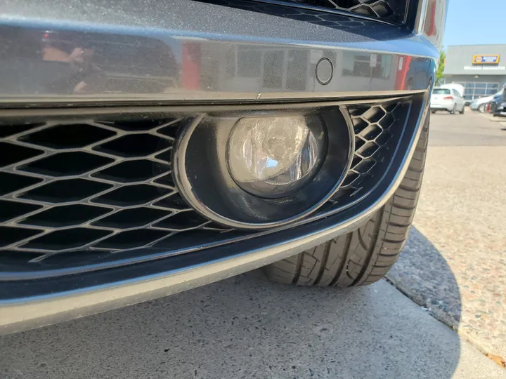 GRAY, 2015 AUDI Q7 Image 10