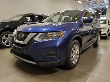 BLUE, 2018 NISSAN ROGUE Image 