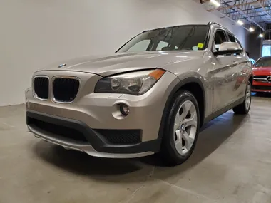 GOLD, 2015 BMW X1 Image 