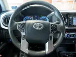 WHITE, 2019 TOYOTA TACOMA Thumnail Image 29