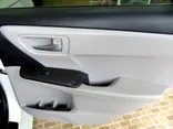 White, 2017 Toyota Camry Thumnail Image 21