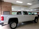 WHITE, 2015 GMC SIERRA 2500HD Thumnail Image 4