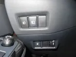 2019 TOYOTA C-HR Thumnail Image 32