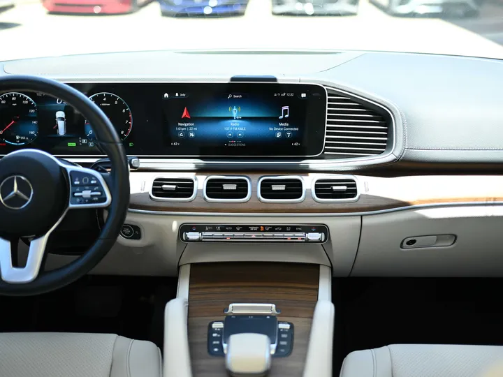 2022 MERCEDES-BENZ GLS Image 9