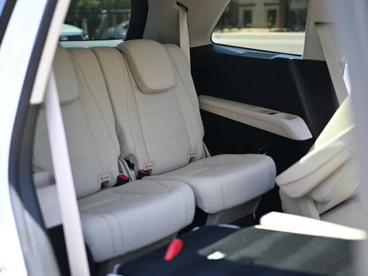 2022 MERCEDES-BENZ GLS Image 18