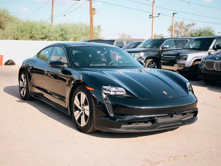 BLACK, 2023 PORSCHE TAYCAN Image 3