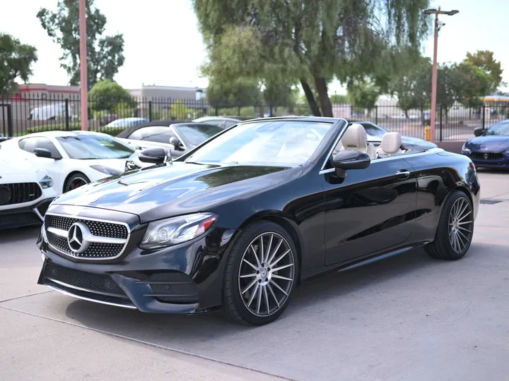BLACK, 2018 MERCEDES-BENZ E-CLASS Image 1