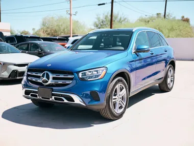 BLUE, 2022 MERCEDES-BENZ GLC Image 