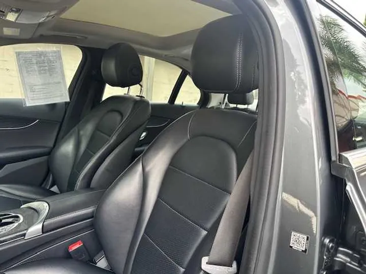 GRAY, 2017 MERCEDES-BENZ C-CLASS Image 46