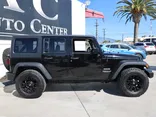 BLACK, 2017 JEEP WRANGLER UNLIMITED Thumnail Image 4