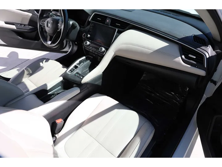 WHITE, 2019 HONDA INSIGHT Image 14
