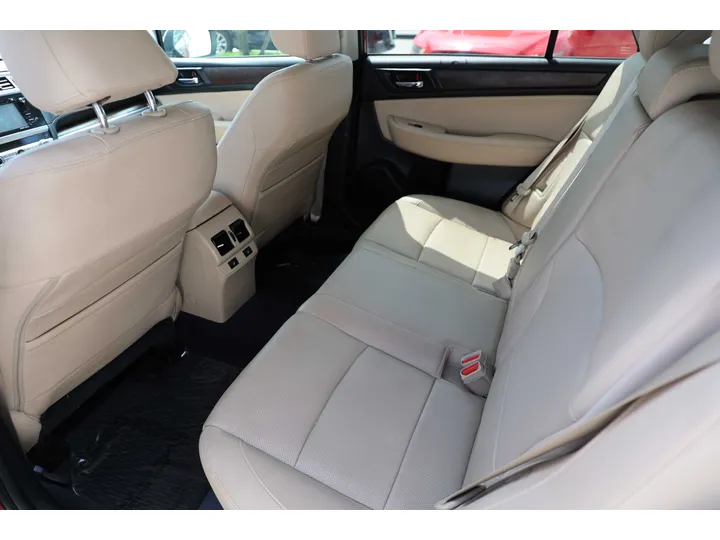 RED, 2017 SUBARU OUTBACK Image 12