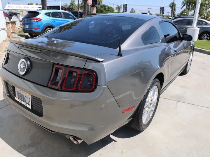 GRAY, 2014 FORD MUSTANG Image 5