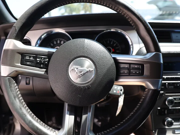 GRAY, 2014 FORD MUSTANG Image 10