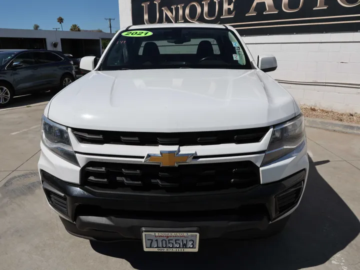 WHITE, 2021 CHEVROLET COLORADO EXTENDED CAB Image 2