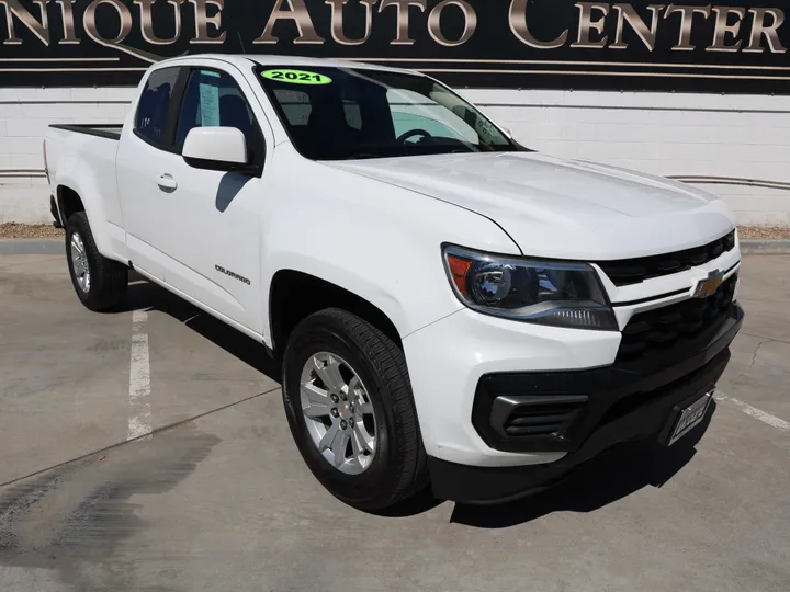 WHITE, 2021 CHEVROLET COLORADO EXTENDED CAB Image 3