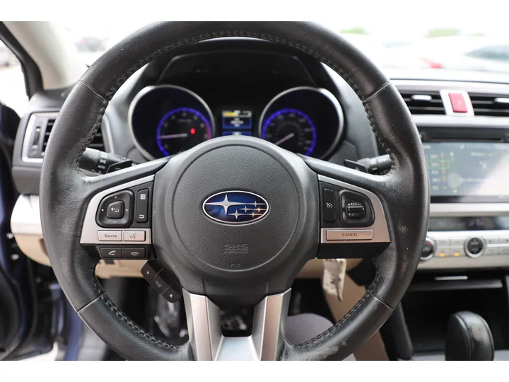 BLUE, 2015 SUBARU OUTBACK Image 10