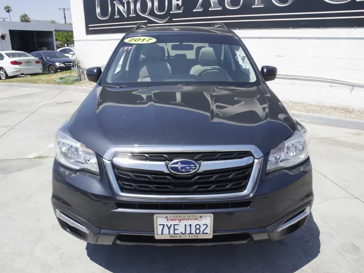 GRAY, 2017 SUBARU FORESTER Image 2