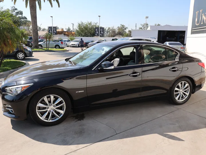 BLACK, 2014 INFINITI Q50 Image 6