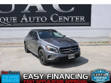 GRAY, 2017 MERCEDES-BENZ GLA Image 45