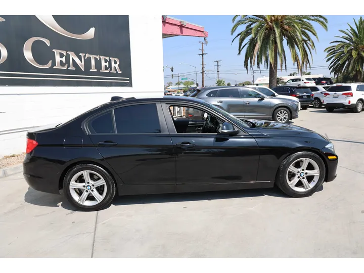 BLACK, 2014 BMW 3 SERIES Image 4