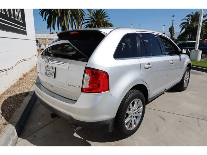 SILVER, 2013 FORD EDGE Image 4