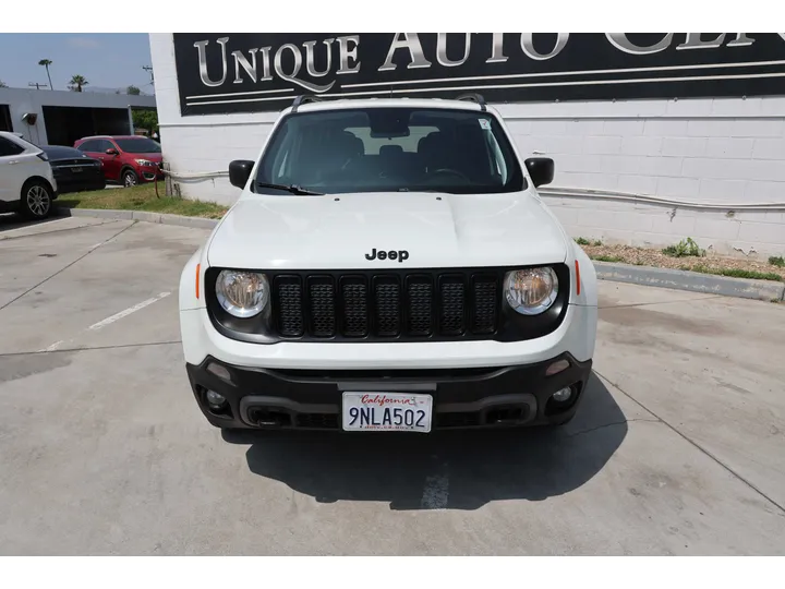 WHITE, 2019 JEEP RENEGADE Image 2
