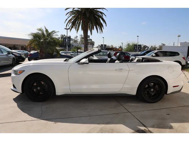 WHITE, 2016 FORD MUSTANG Image 6