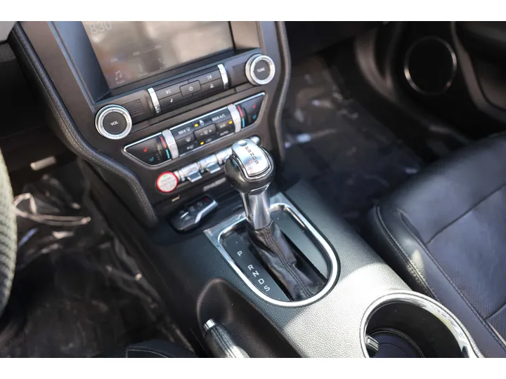 WHITE, 2016 FORD MUSTANG Image 12