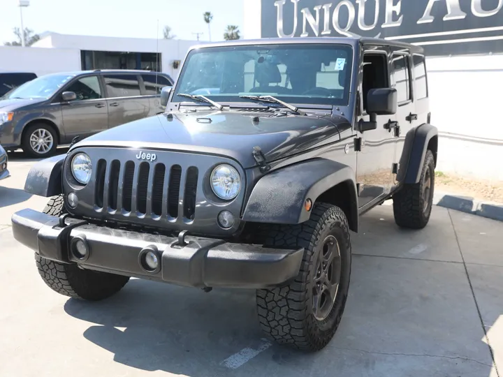 GRAY, 2017 JEEP WRANGLER UNLIMITED Image 6