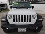 WHITE, 2018 JEEP WRANGLER UNLIMITED Thumnail Image 2