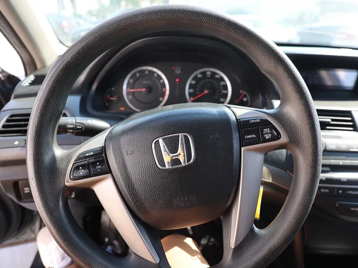 GRAY, 2010 HONDA ACCORD Image 10