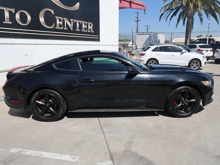 BLACK, 2016 FORD MUSTANG Image 4