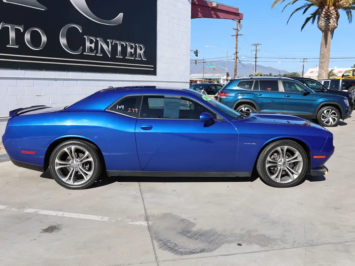 BLUE, 2020 DODGE CHALLENGER Image 4