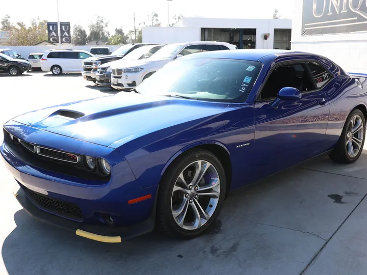 BLUE, 2020 DODGE CHALLENGER Image 6