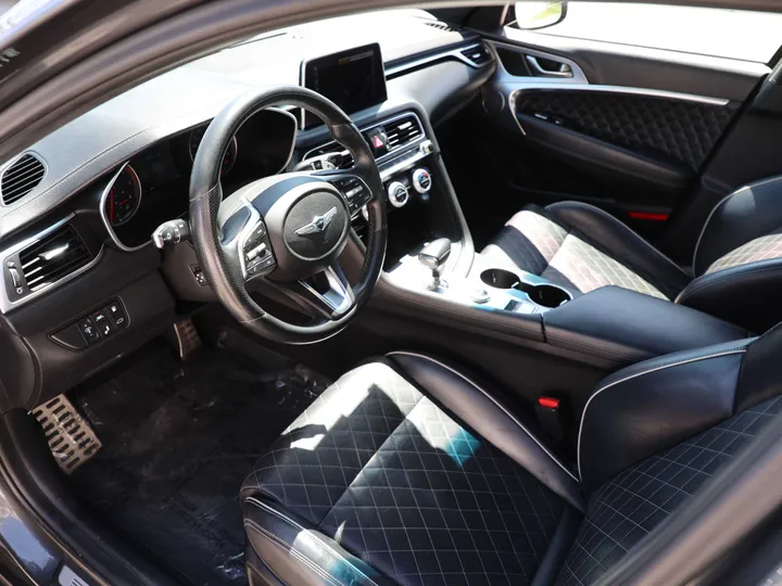 GRAY, 2019 GENESIS G70 Image 7