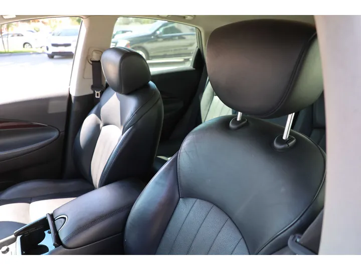 BURGUNDY, 2015 INFINITI QX50 Image 7