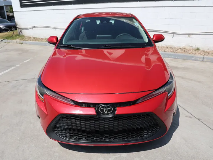 RED, 2021 TOYOTA COROLLA Image 2