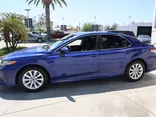 BLUE, 2018 TOYOTA CAMRY Thumnail Image 6