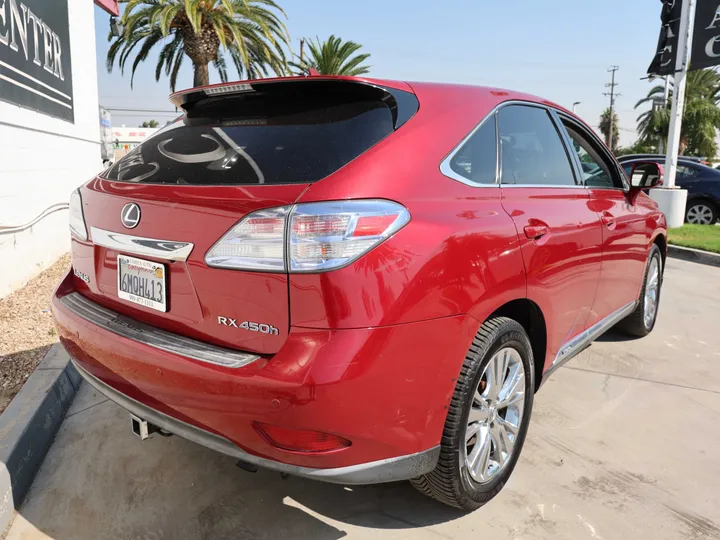 RED, 2010 LEXUS RX Image 5