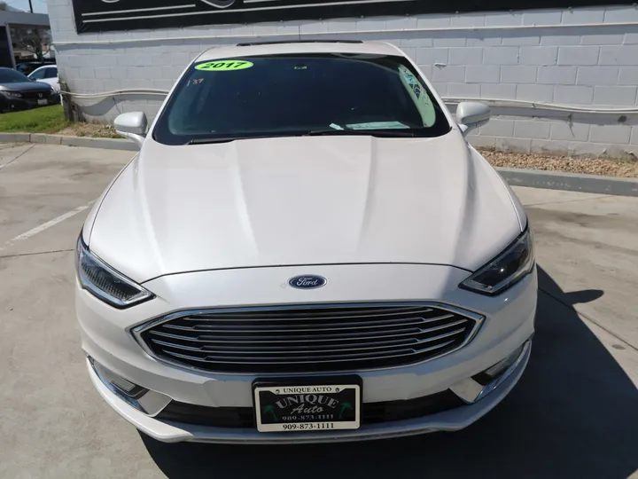 WHITE, 2017 FORD FUSION Image 2