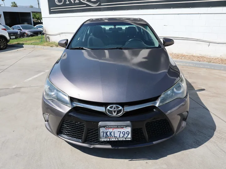 GRAY, 2015 TOYOTA CAMRY Image 2