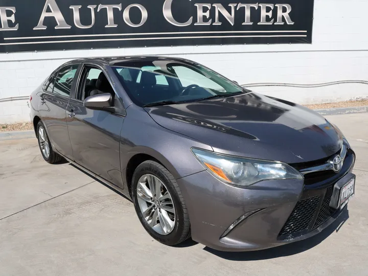 GRAY, 2015 TOYOTA CAMRY Image 3