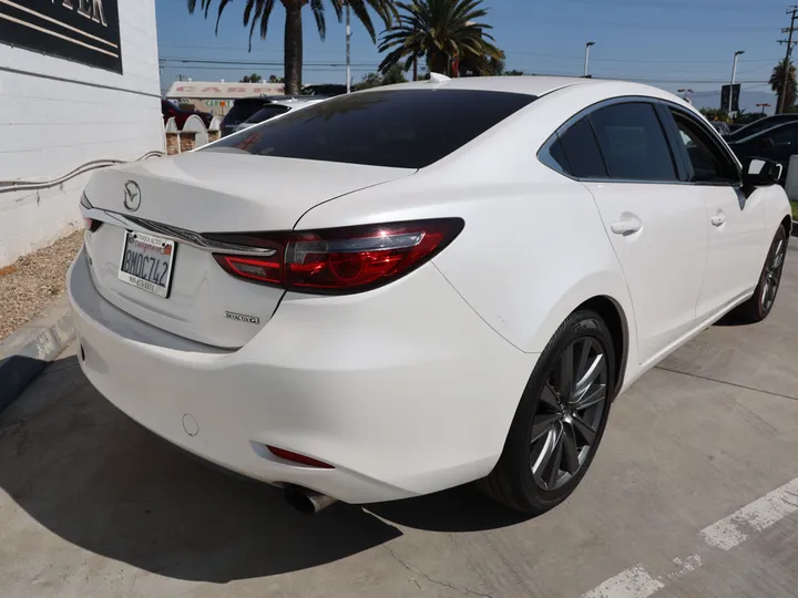 WHITE, 2020 MAZDA MAZDA6 Image 5