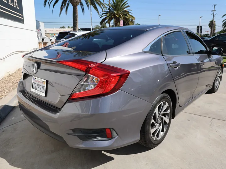 GRAY, 2016 HONDA CIVIC Image 5