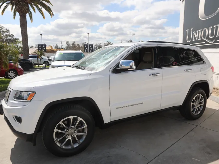 WHITE, 2015 JEEP GRAND CHEROKEE Image 6