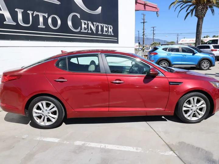 RED, 2013 KIA OPTIMA Image 4