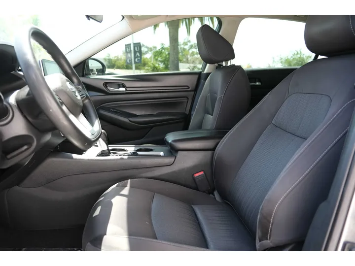 GRAY, 2020 NISSAN ALTIMA Image 8